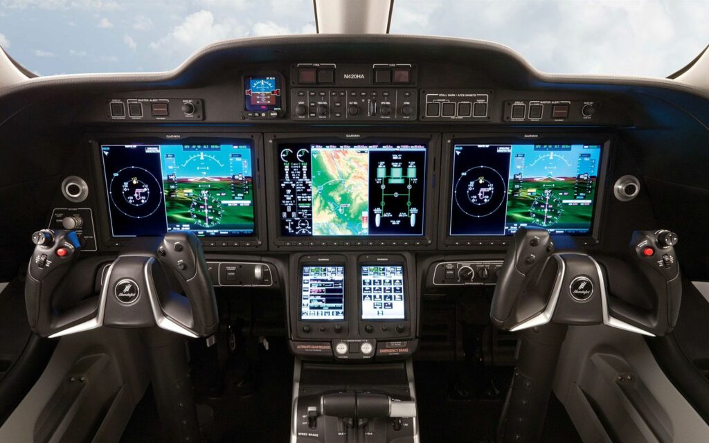 Honda_Jet_Cockpit